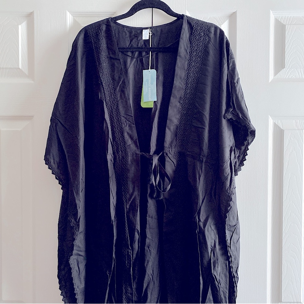 TROPICAL ESCAPE EMBROIDERED LACE TRIM SWIM COVERUP BEACH RESORT VACATION Black